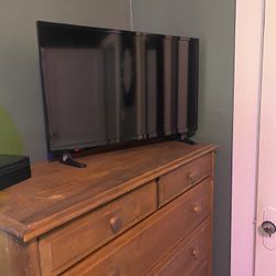 Insignia 32” Fire TV