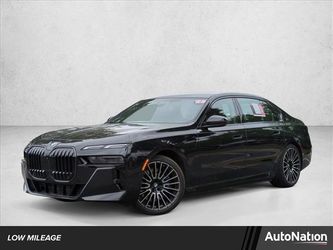 2025 BMW 750e