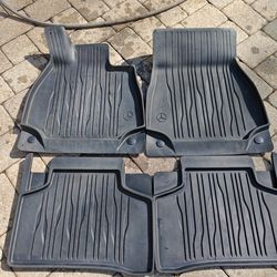OEM Mercedes EQS  All Weather Rubber Floor Mats Set 4pc EQS450 EQS580