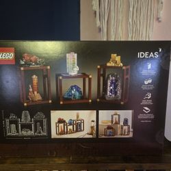 Brand New In Box - LEGO Ideas #070 Teens & Adults Collectible 880 Pieces Builder Puzzle Toy Game  #21362 Mineral Collection