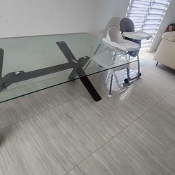 Dinning Room Table 