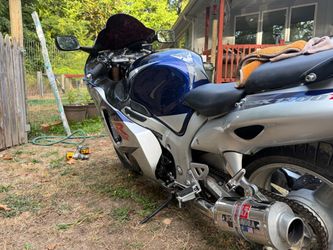 2005 Suzuki gsx1300r hayabusa