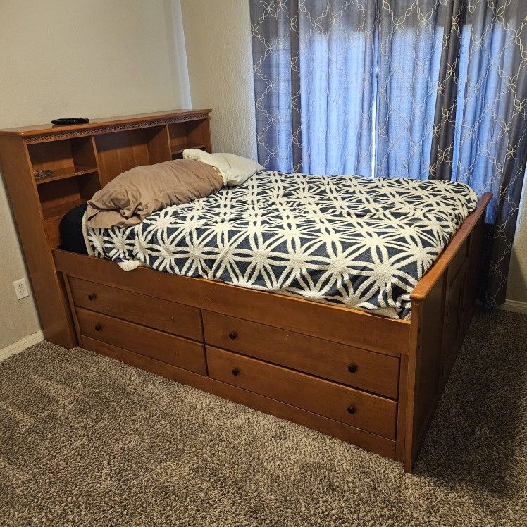 Full Size Bed
