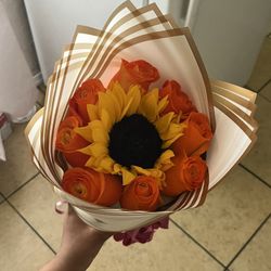 12$ Bouquet 