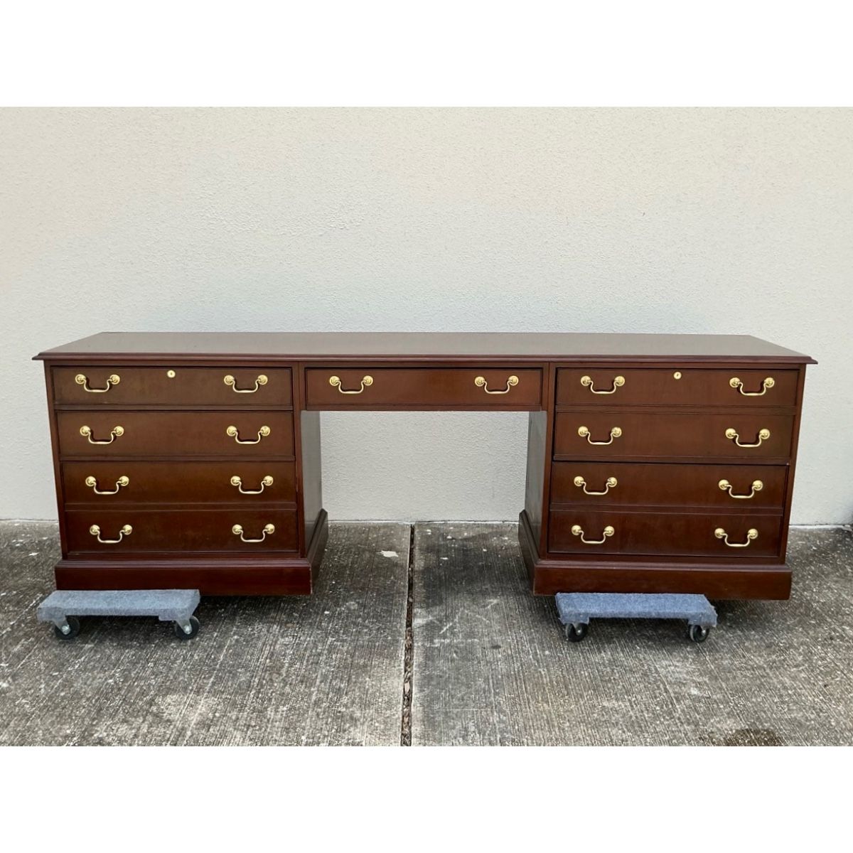 Vintage Councill Craftsmen Mahogany Wood Executive Work Desk, Mid Century Modern Traditional Office 