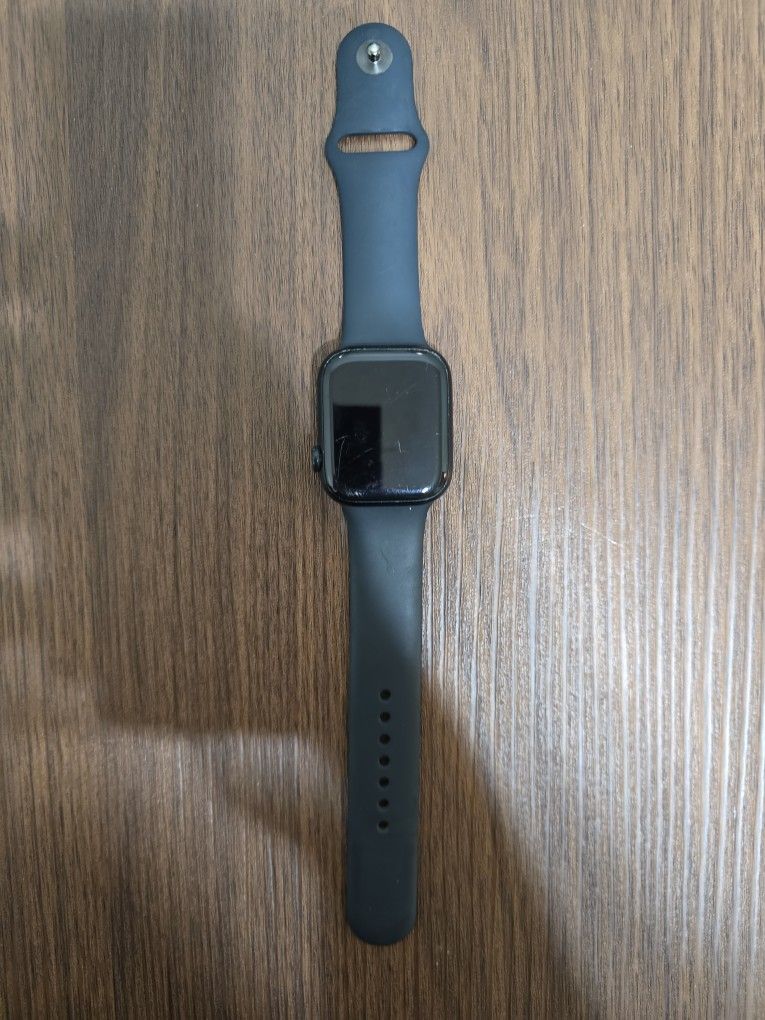 Apple Watch Series 8 - 45MM