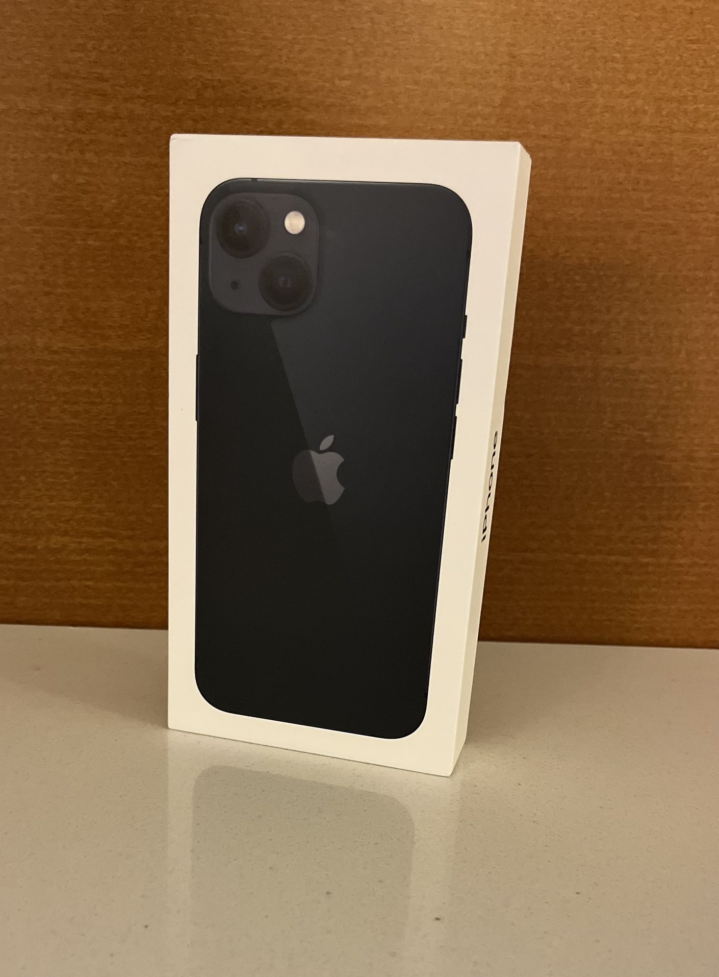 iPhone 13 128GB FACTORY UNLOCK