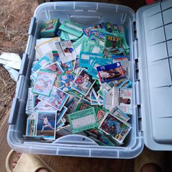 Baseball Cards Atleast 20,000 