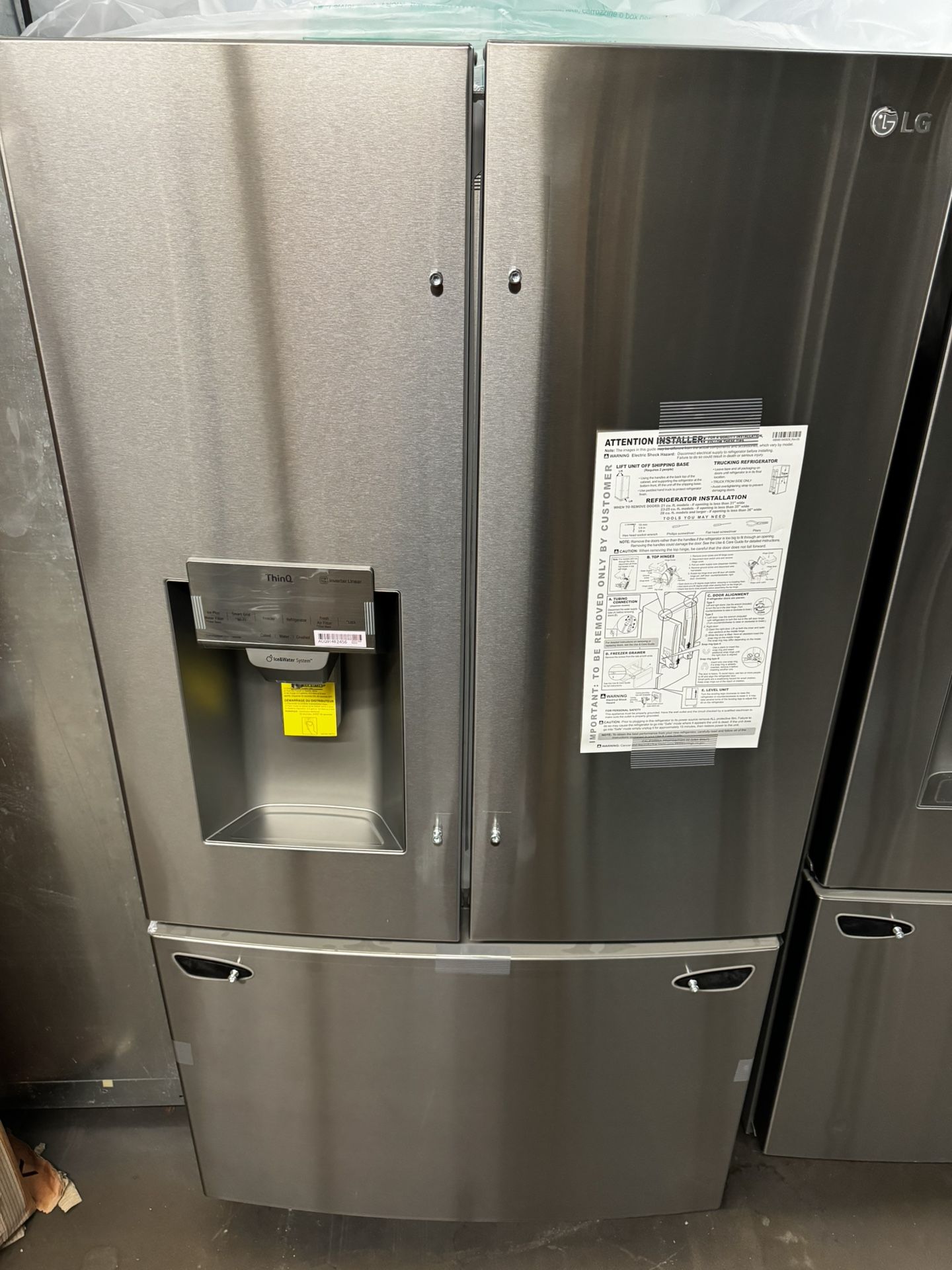 New In Box Lg French Style Stainless Steel Full Size Refrigerator