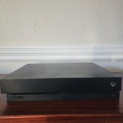 Xbox One X 1TB