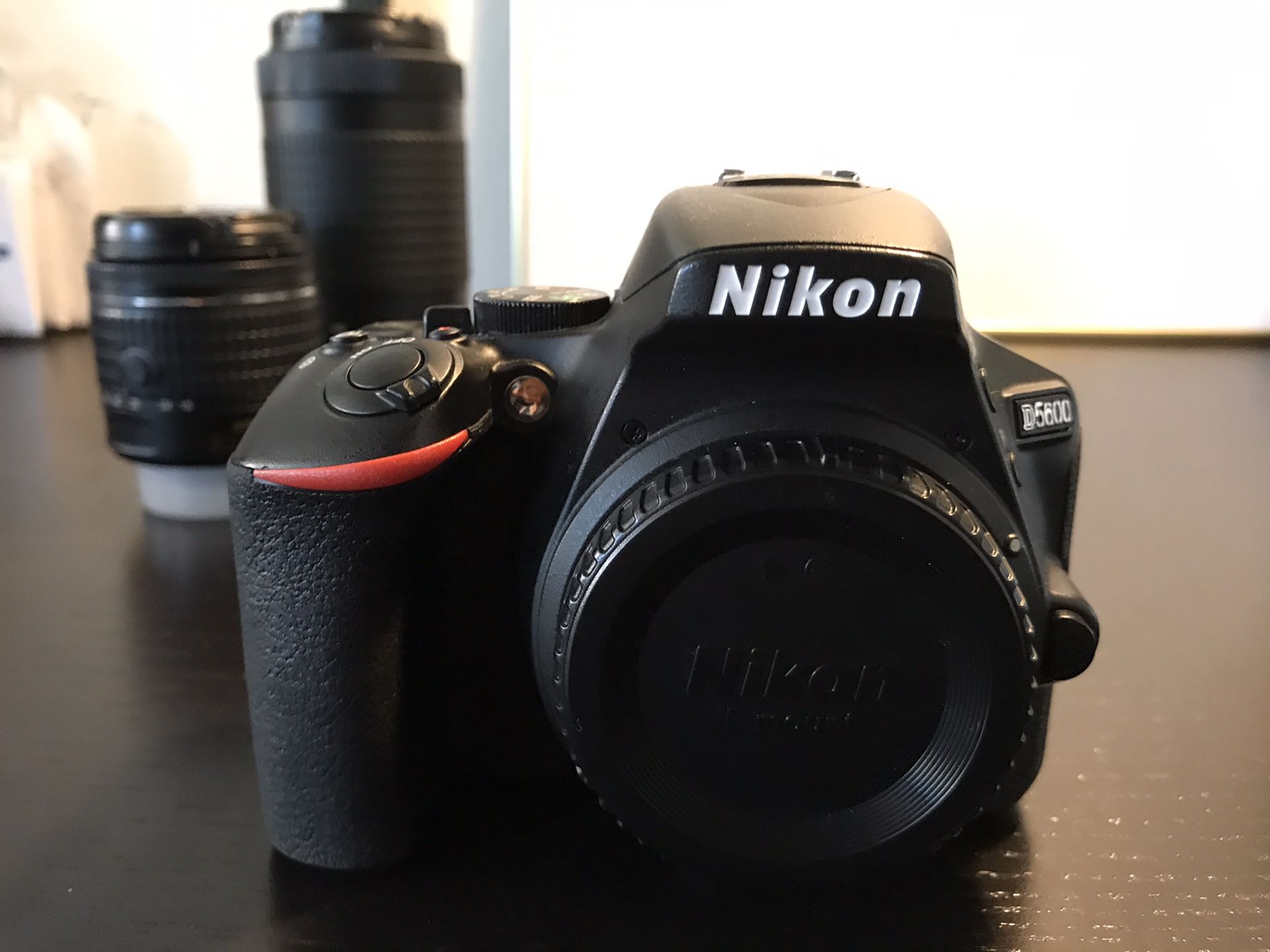 Nikon - D5600 DSLR Two Lens Kit with 18-55mm and 70-300mm Lenses - Black