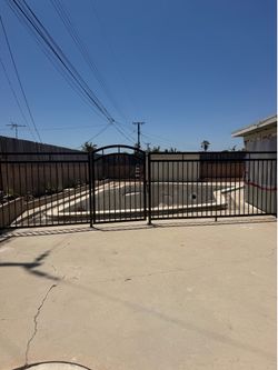 Iron pool fence/gate