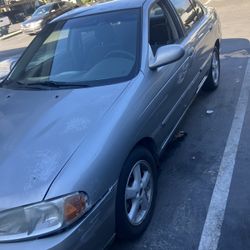 2000 Nissan Sentra