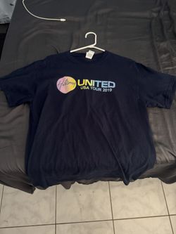 Hillsong United shirt Large