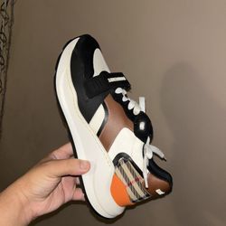 burberry Ramsey check low top sneakers 