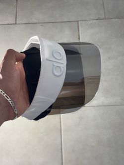 Alo hats