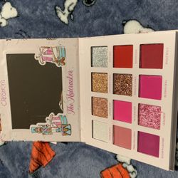 Beauty Creations Shadow Palette