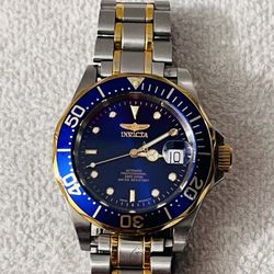 Invicta Pro Diver Two-Tone Stainless Steel Blue Dial Diver Watch / Model #: 9938A