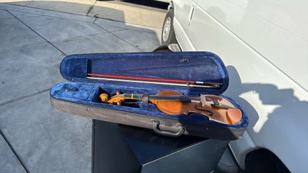 Cremona violin model sv 150 serial 1409068