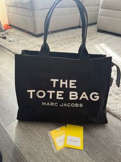 Marc Jacobs Large The Tote Bag