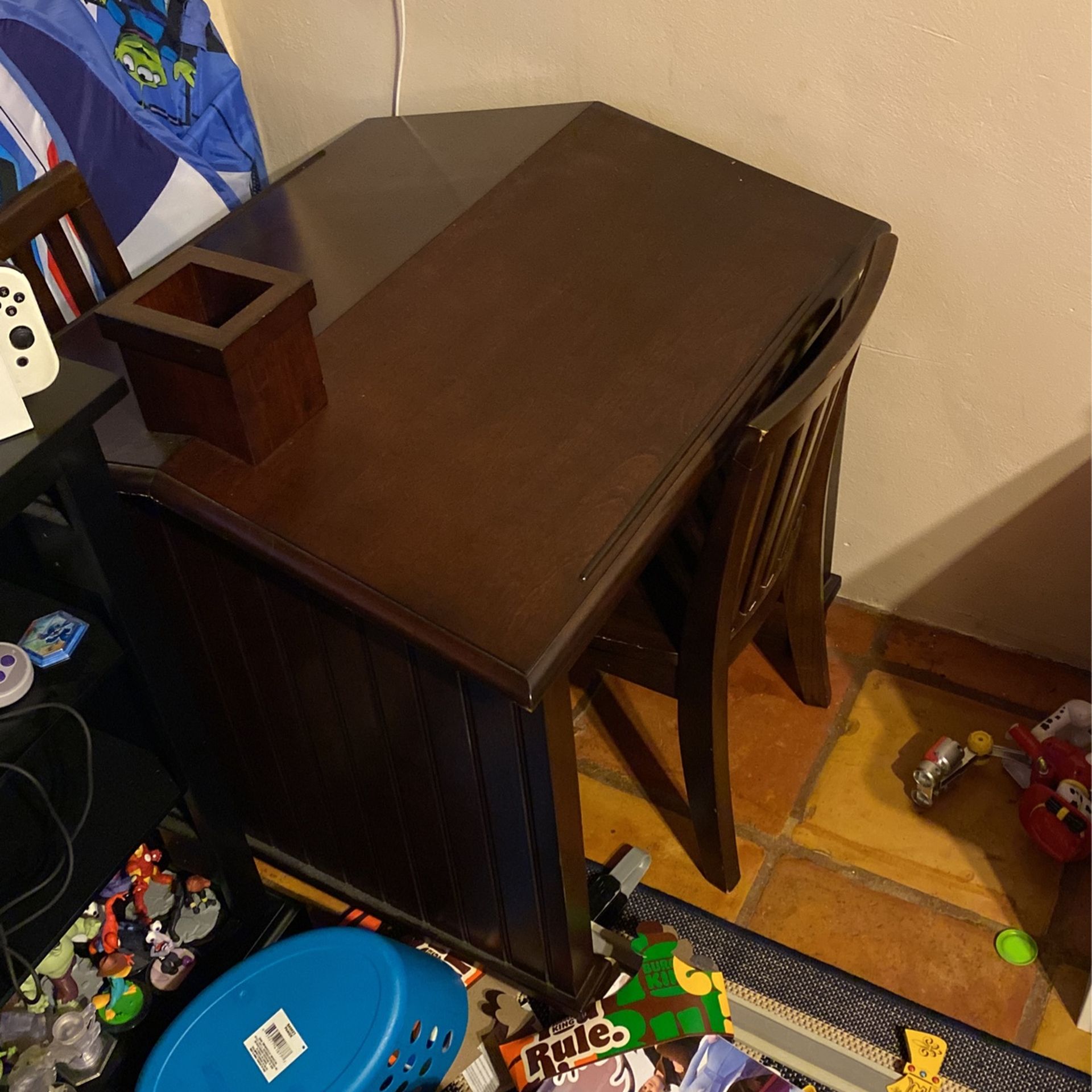 Pottery Barn Kids Catalina Schoolhouse Double Sided Desk