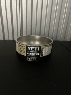 8 Cup Yeti Dog Bowl