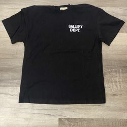 Gallery dept black tshirt