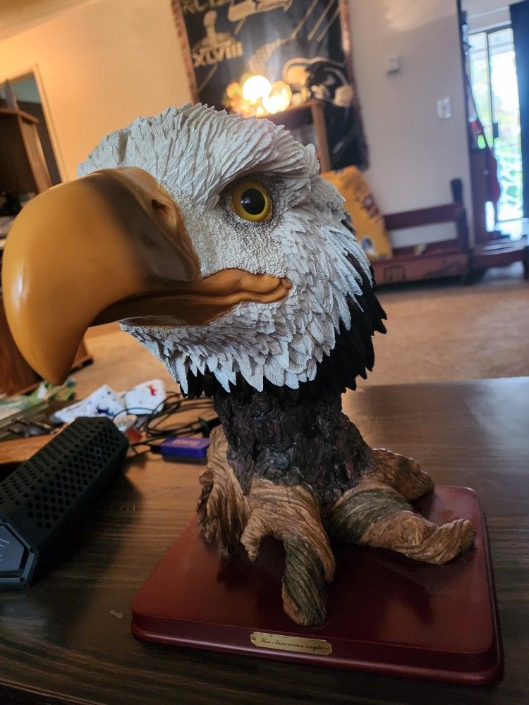 Eagle Statue