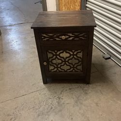 Antique Endtable