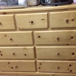 Dresser 9 Drawers 100% Pinewood 