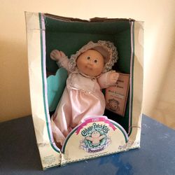 Cabbage Patch Doll, 1985....Preemie...new in box 