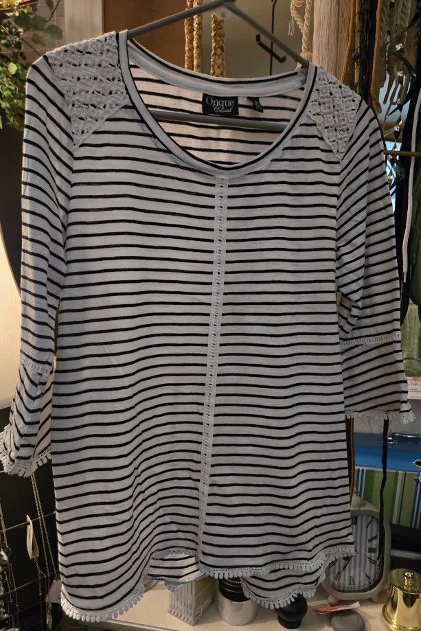 Ladies Medium 100% Cotton Onque Casual Tunic