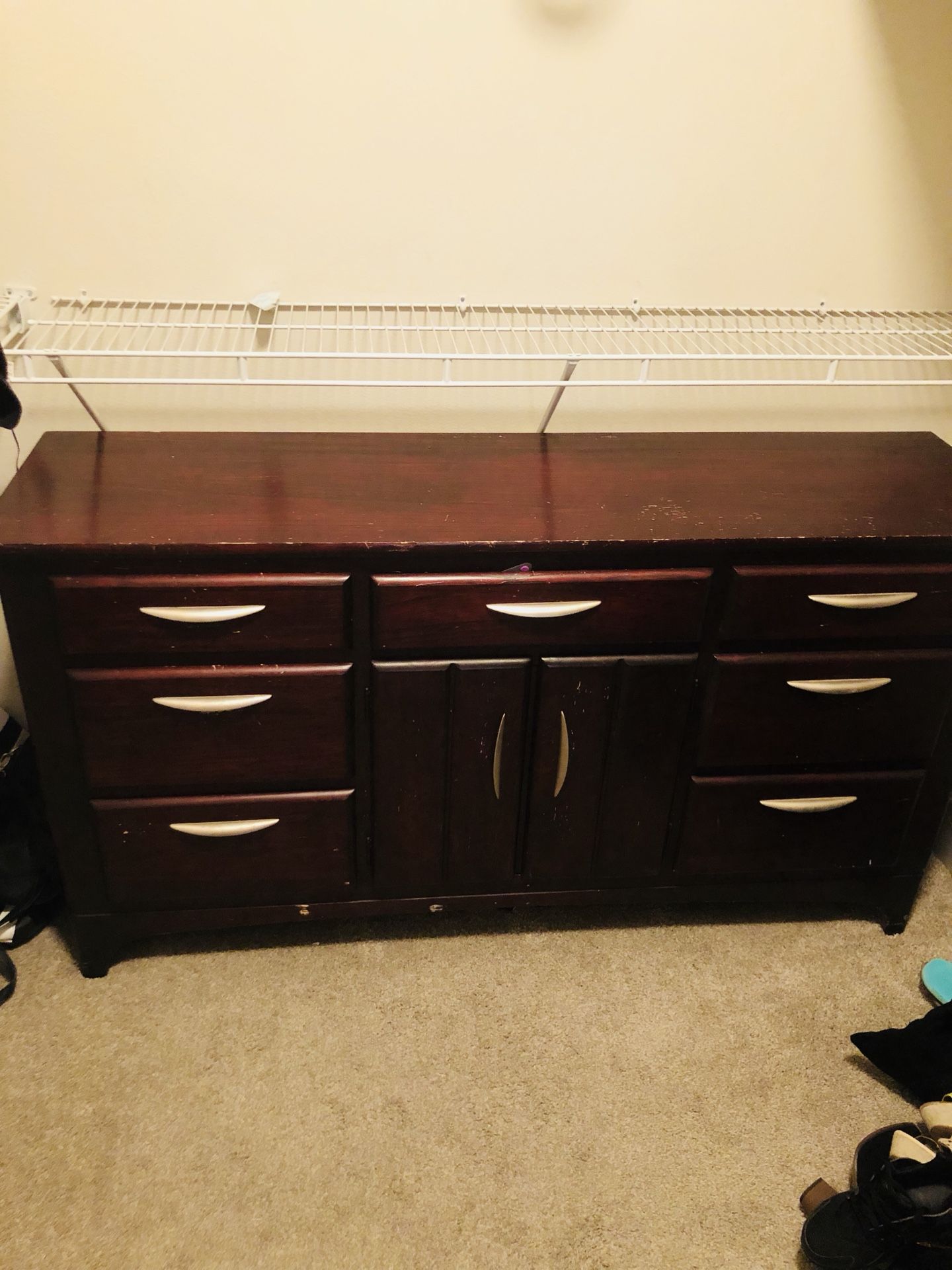 REAL WOOD DRESSER SET FOR SALE SERIOUS INQUIRIES ONLY