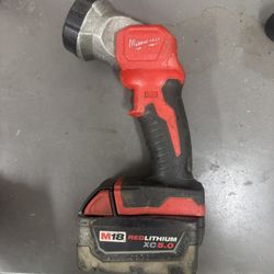 Milwaukee M18 LED Light With Battery 