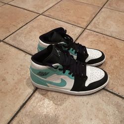 Air Jordans Tropical Twist