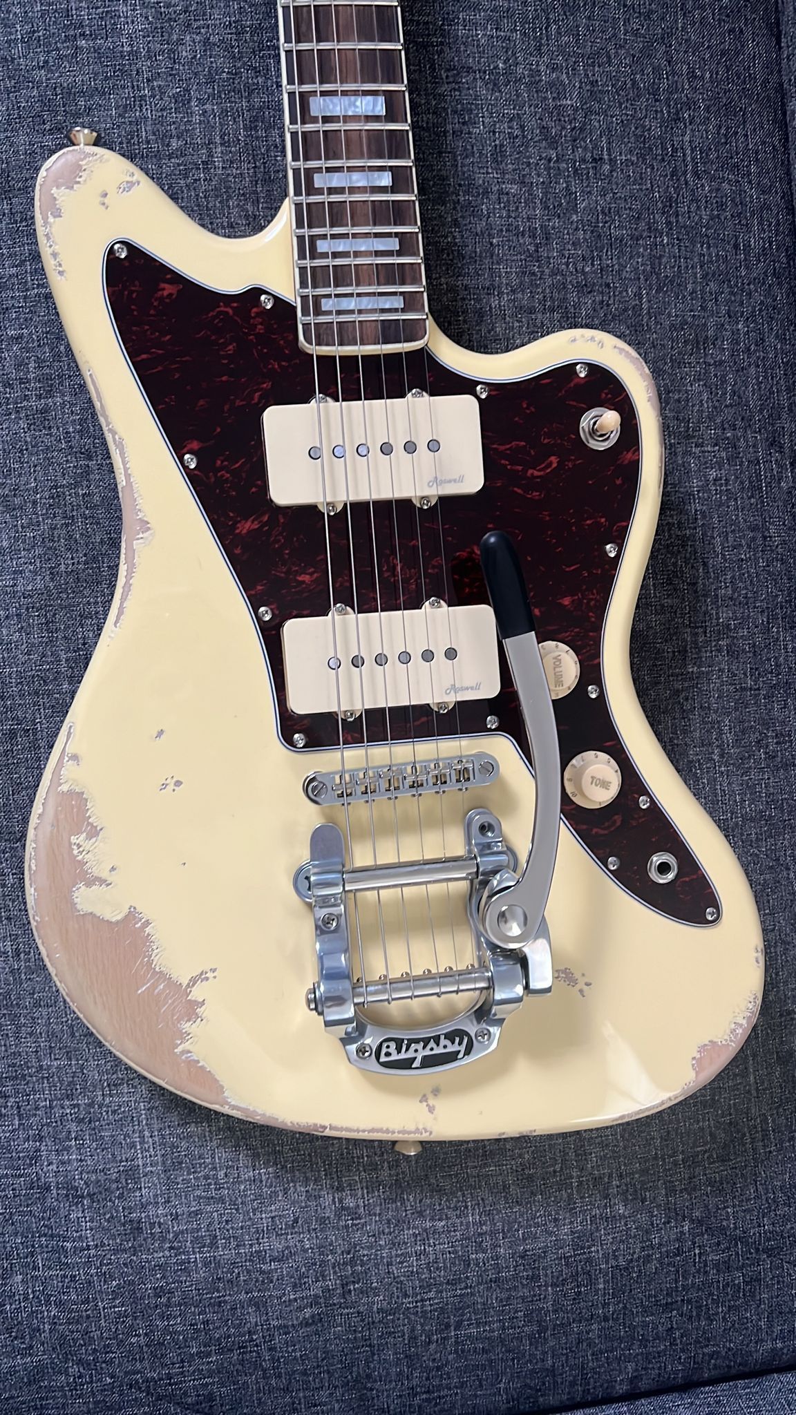 Harley Benton JazzMaster W/ Bigsby Bridge