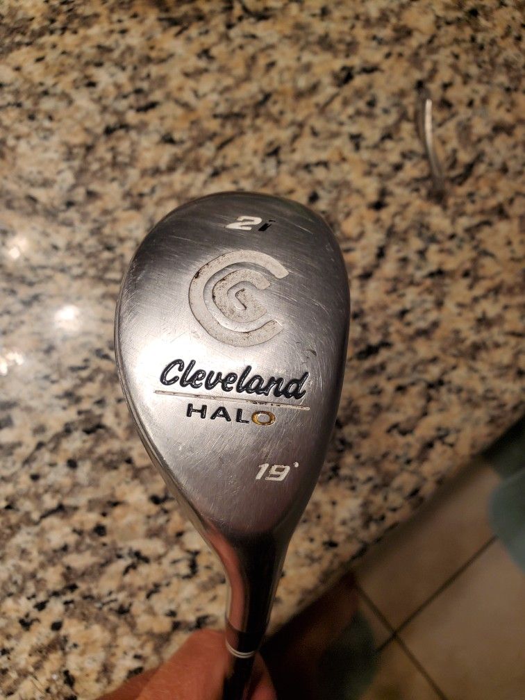 Cleveland Halo 19° Hybrid