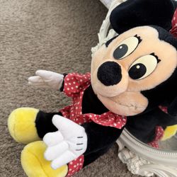 Vintage Minnie Mouse Plush for Sale!