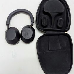 Sony Xm5 Headphones With Case