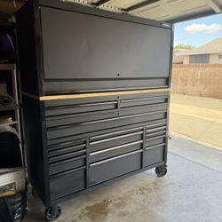 61 Inch Husky Tool Box And Hutch 