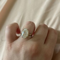 Hidden Halo Crushed Ice Oval Moissanite Ring