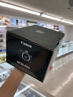 Canon Eos R50