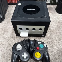 Nintendo GameCube with 11 games