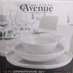 Dinnerware Set 