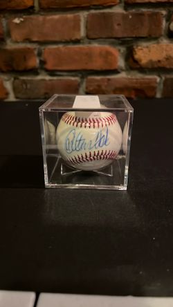 Carlton Fisk Autographed Official International League Baseball