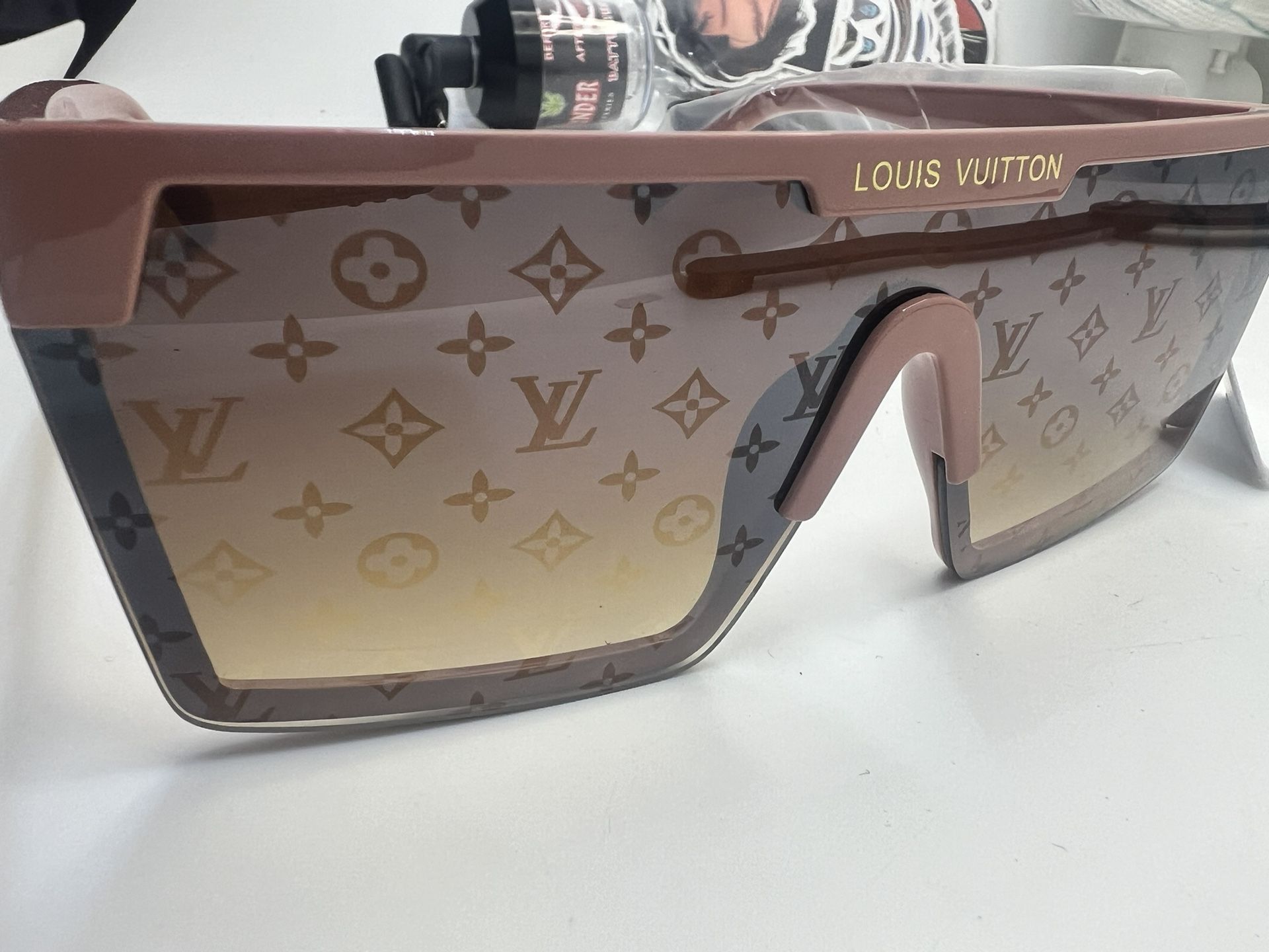 Women’s Sunglasses