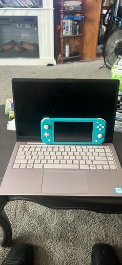 HP Laptop with Intel Processor & Nintendo switch lite