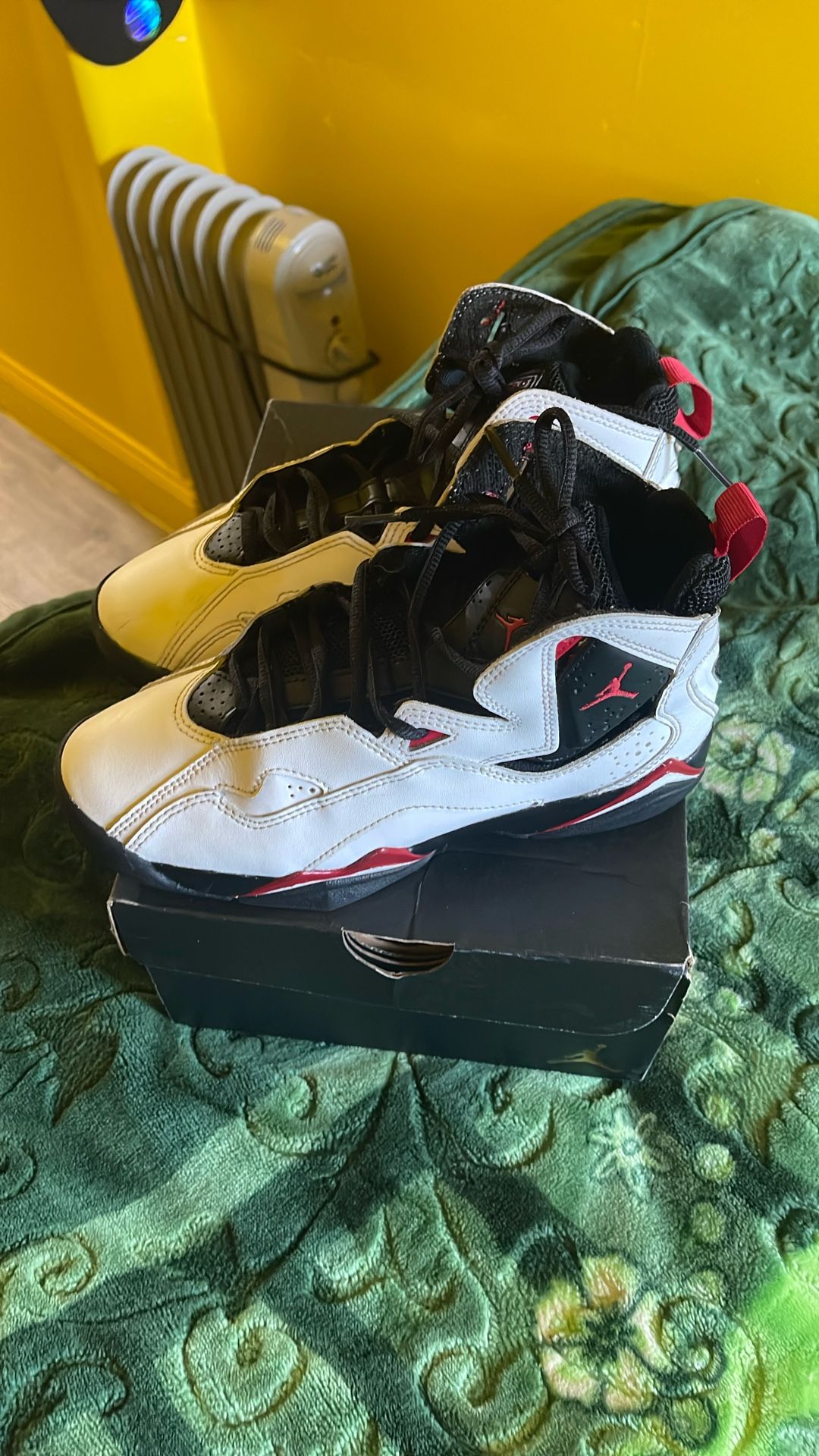 Jordan True Flight 