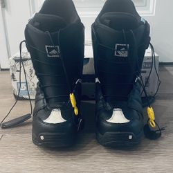 Burton Snowboard Boots Women Size 6.5