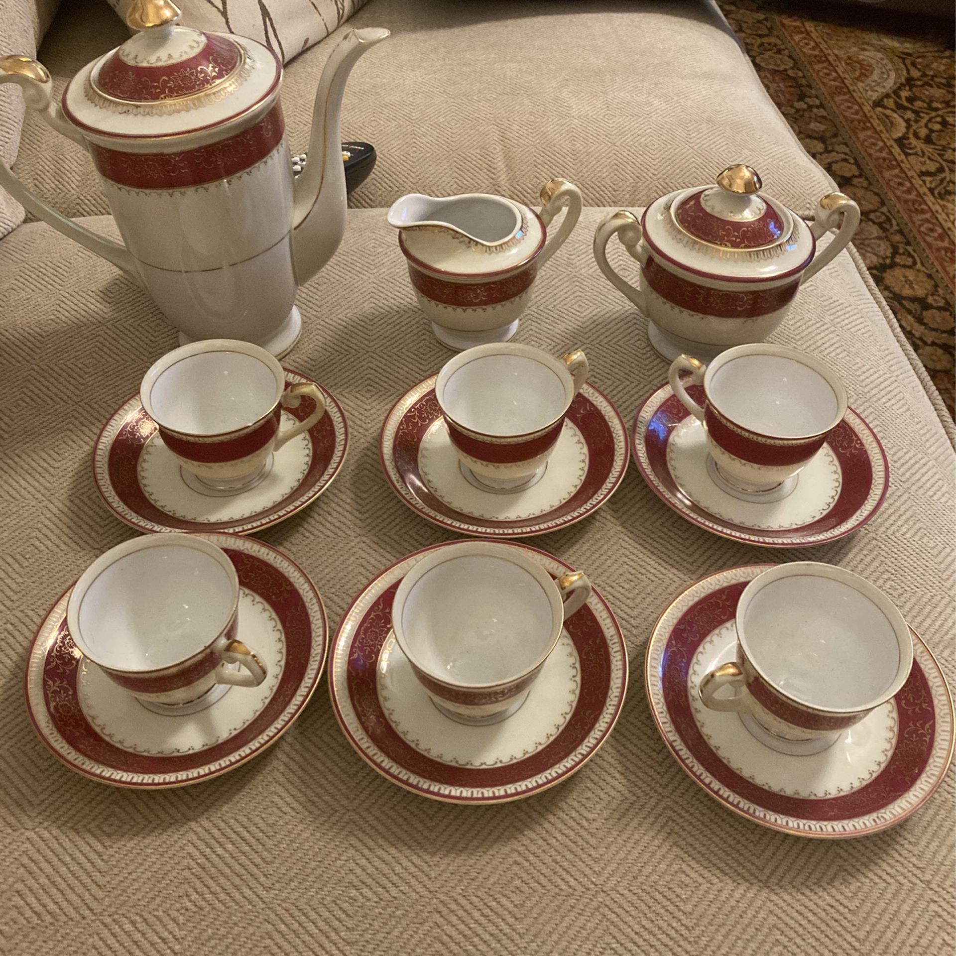 Vintage Santo  China Tea Set From The 40s Mint Condition 